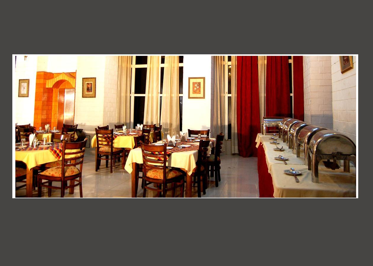 Hotel Out Town مايالي المظهر الخارجي الصورة