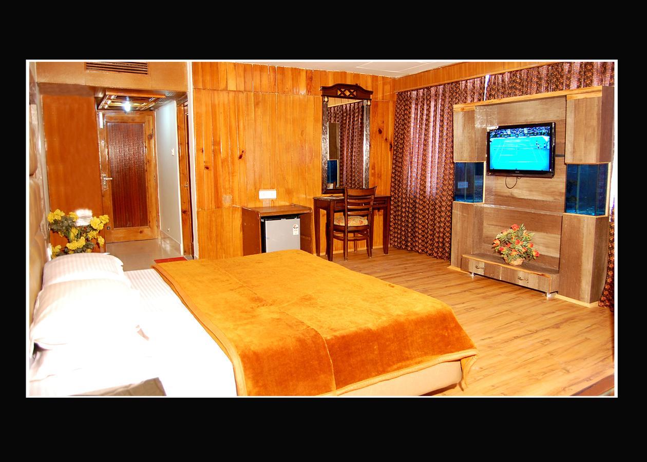 Hotel Out Town مايالي المظهر الخارجي الصورة