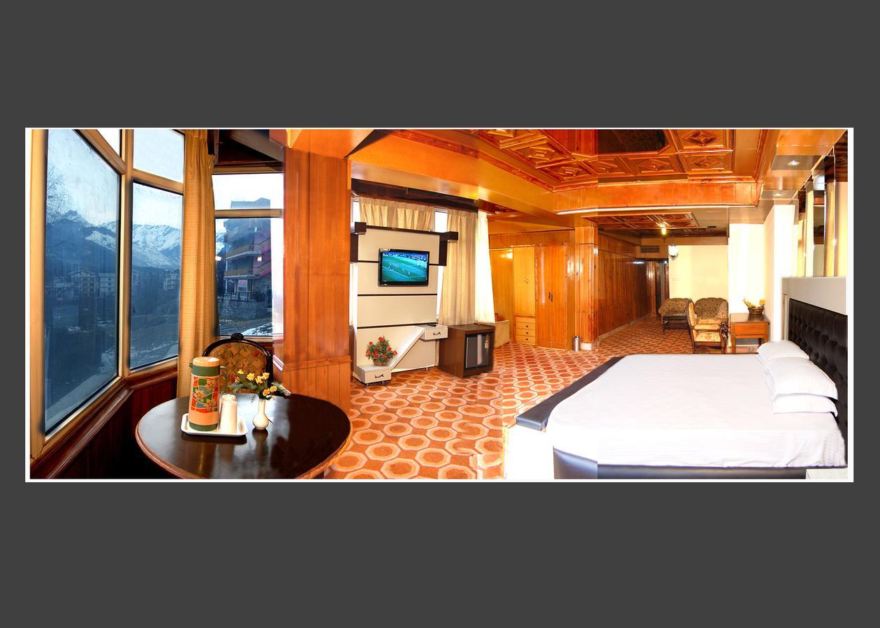 Hotel Out Town مايالي المظهر الخارجي الصورة